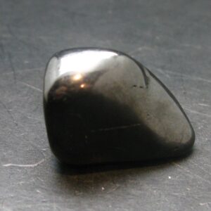 Elite Shungite Tumbled Piece From Russia - 1.1" - 11.91 Grams Elite Shungite Tumbled Piece From Russia - 1.1" - 11.91 Grams