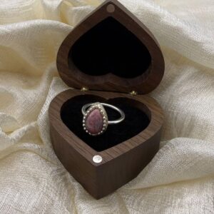 Size Q - Sterling silver handcrafted Purple Dumortierite statement crystal ring Size Q - Sterling silver handcrafted Purple Dumortierite statement crystal ring