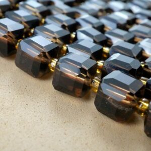 Smoky Quartz Beads (Cube)(Faceted)(8mm)(15"Strand) Smoky Quartz Beads (Cube)(Faceted)(8mm)(15"Strand)