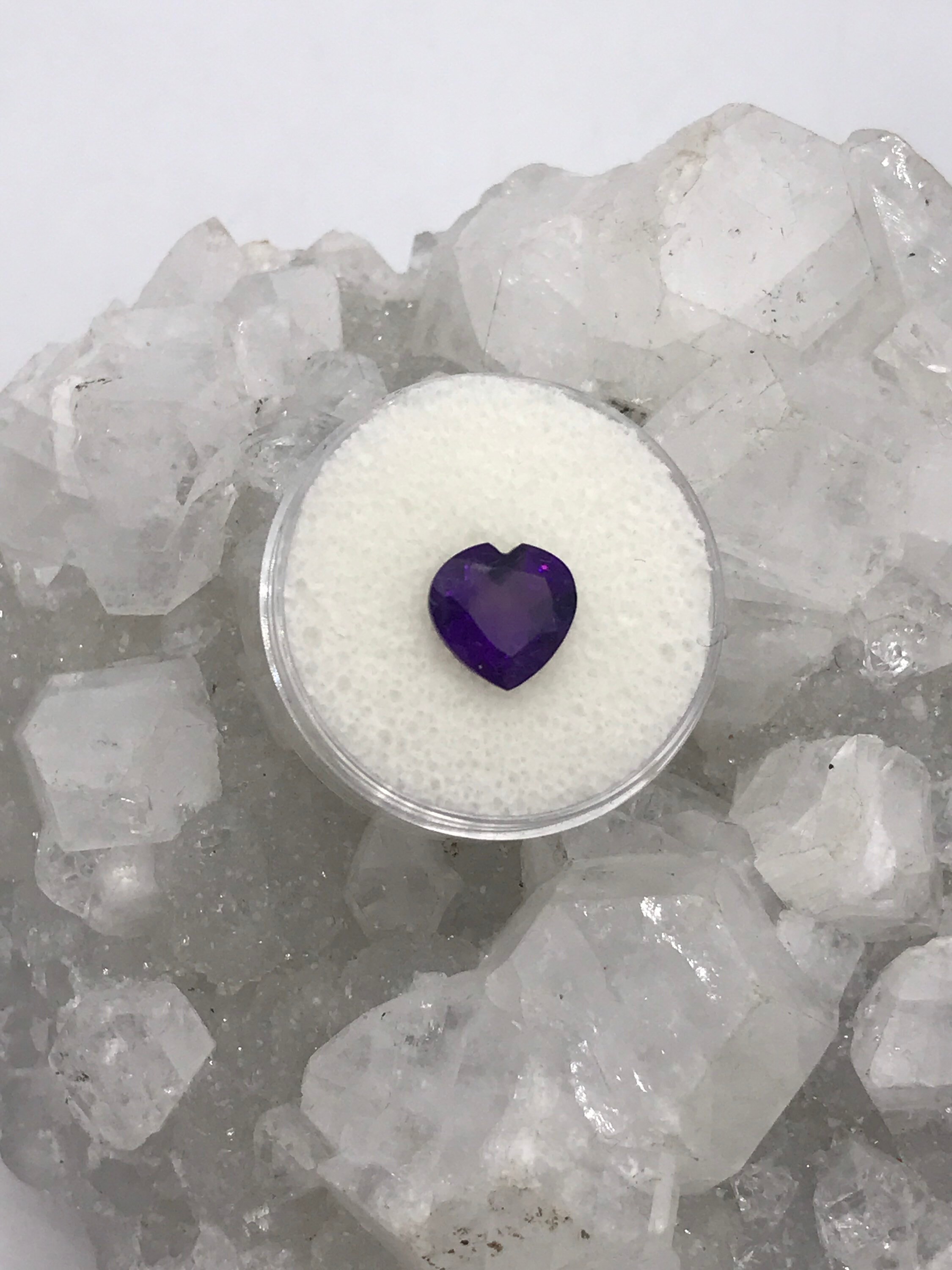 Smoky Quartz Heart Gemstone -1.66ct