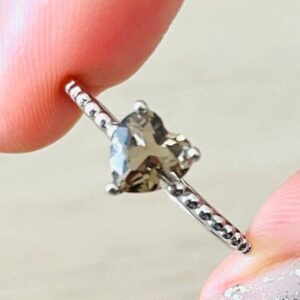 Smoky Quartz Heart Ring: Solitaire 925 Silver Gemstone Smoky Quartz Heart Ring: Solitaire 925 Silver Gemstone