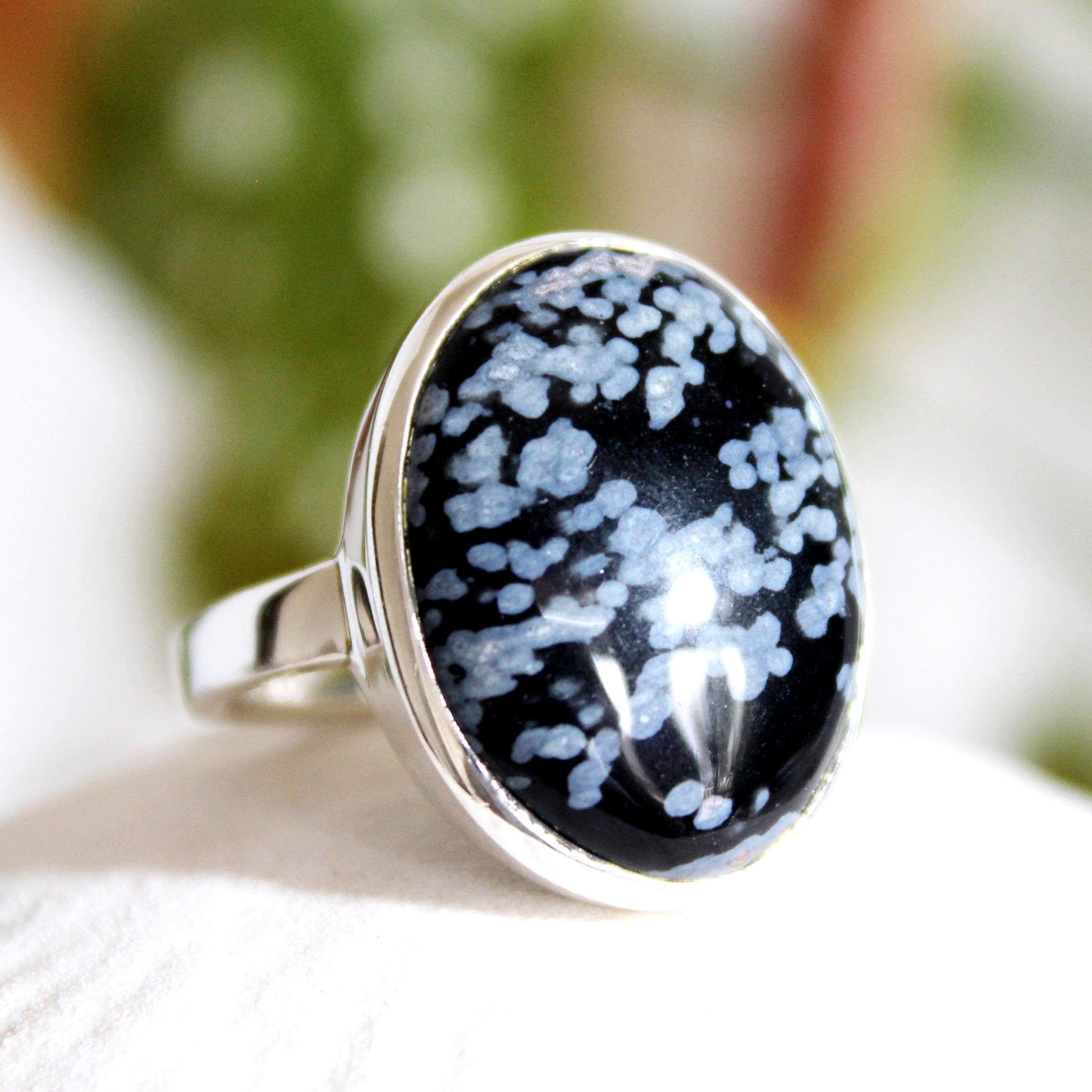 Snowflake Obsidian 925 Silver Ring: Black & Gray Oval Stone Snowflake Obsidian 925 Silver Ring: Black & Gray Oval Stone