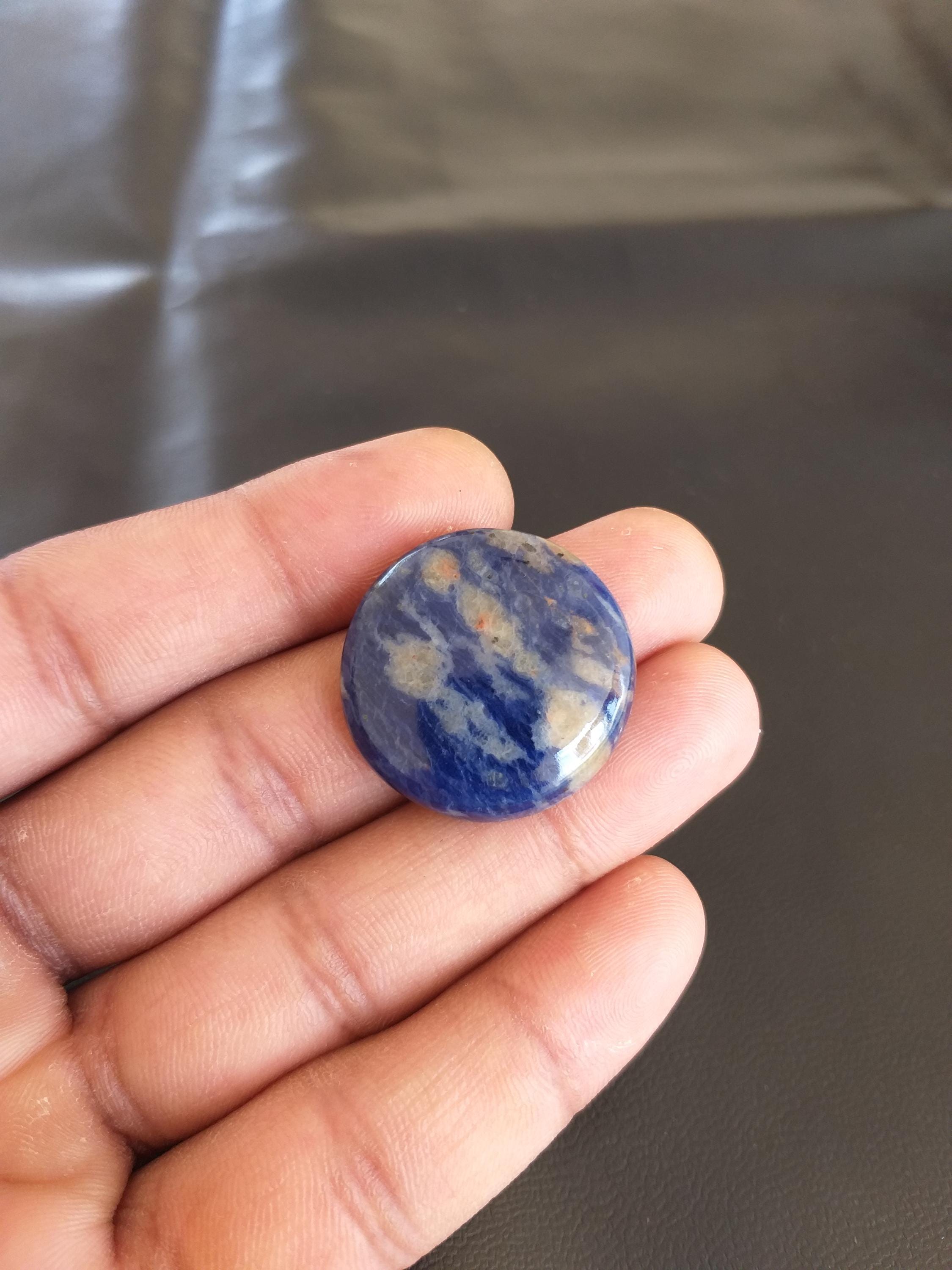 Aaa Sodalite Cabochon: Round Gemstone For Jewelry (27x6 Mm, 37.5 Carat)