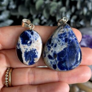 Teardrop Sodalite .925 Sterling Silver Necklace - Sunset Style Teardrop Sodalite .925 Sterling Silver Necklace - Sunset Style