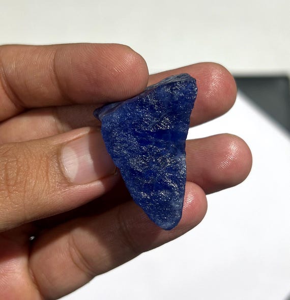 Glowing Raw Blue Sodalite Rough Stone | Raw Natural Crystal 24.6g 40x25x20mm Glowing Raw Blue Sodalite Rough Stone | Raw Natural Crystal 24.6g 40x25x20mm