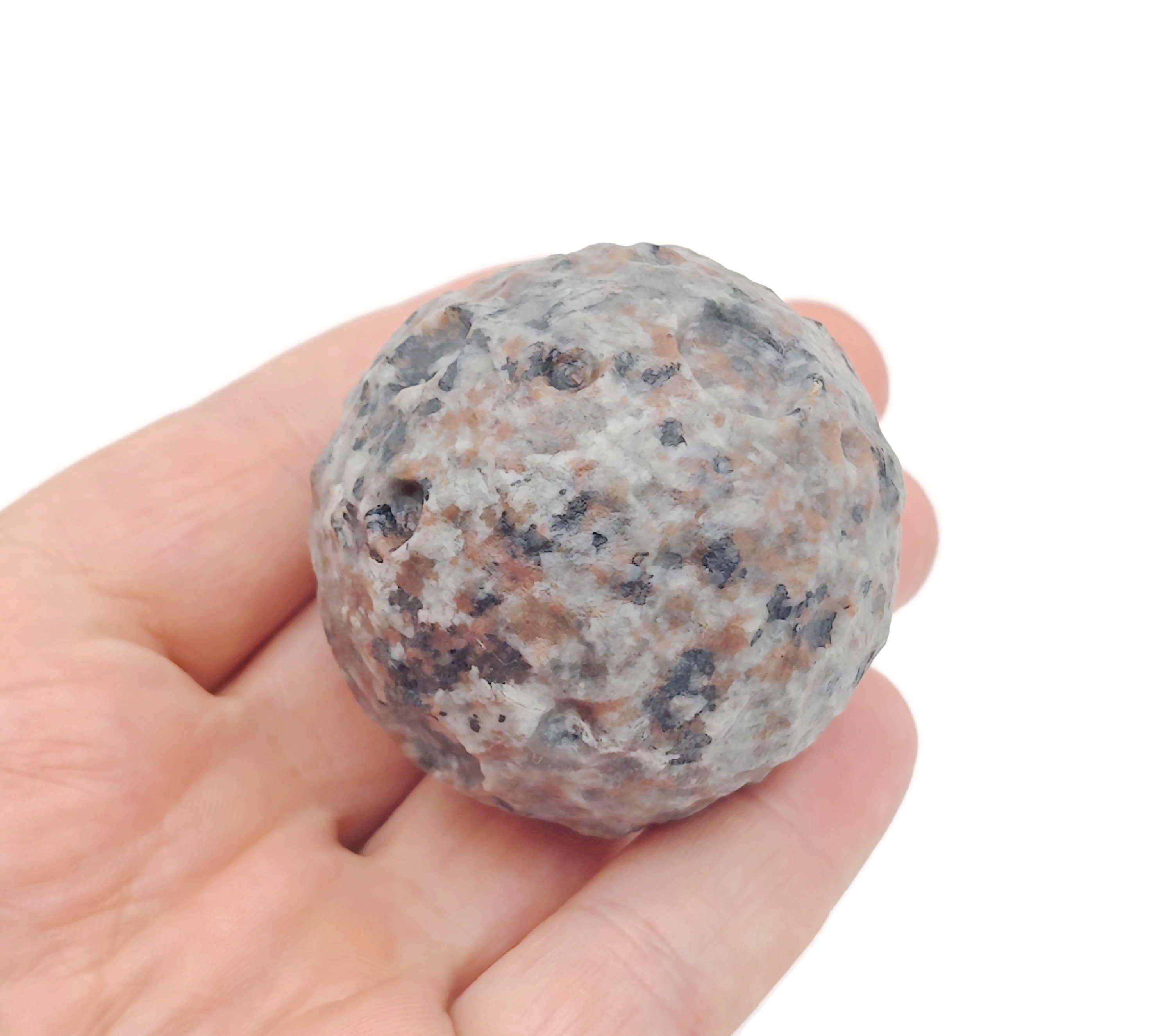 Yooperlite Moon Sphere Stone A++ – Fluorescent Sodalite Crystal Ball - Healing Crystal Stones – Crystal Décor – 40-50mm - Ra1420