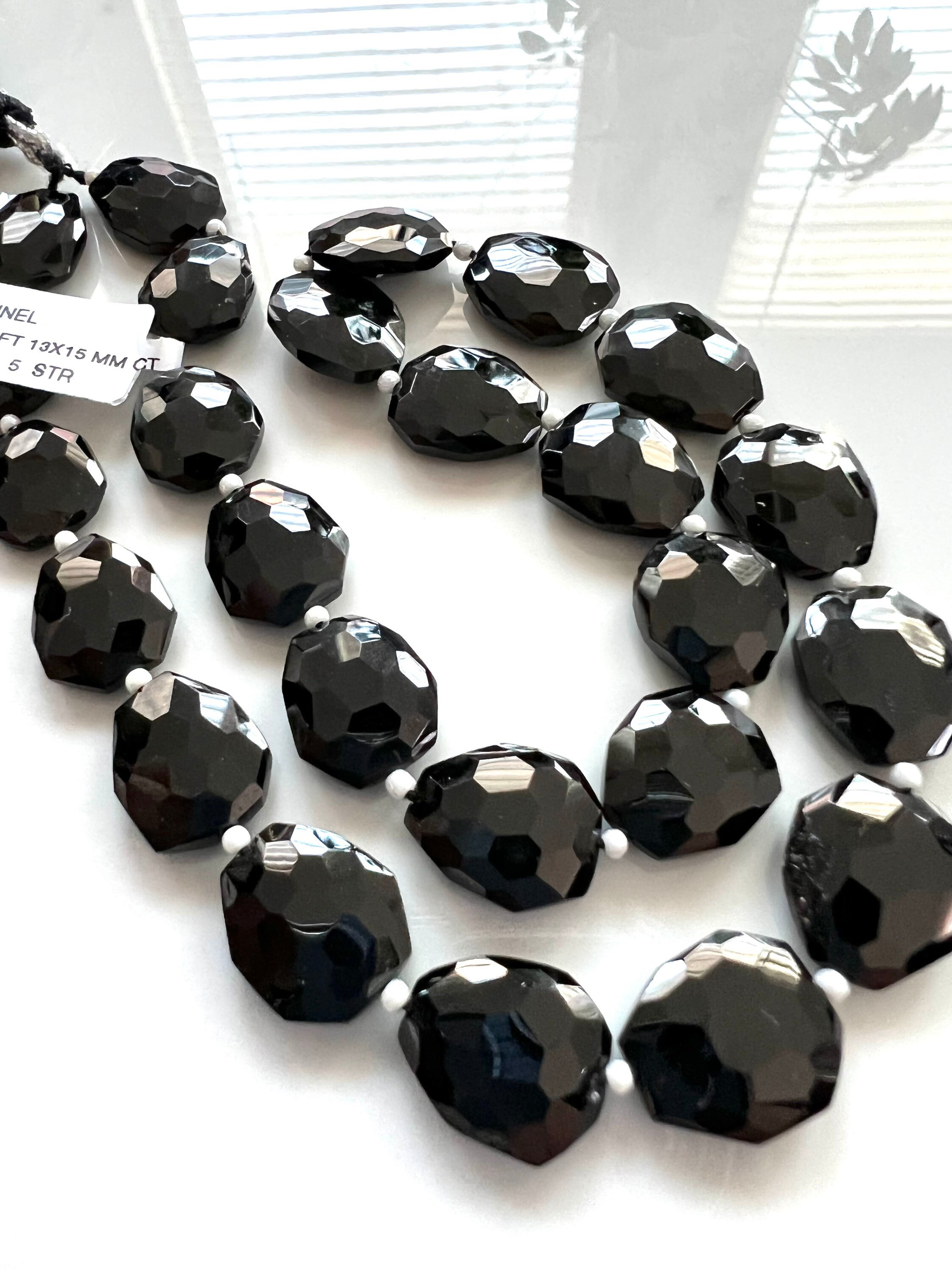 Black Spinal Nuggets