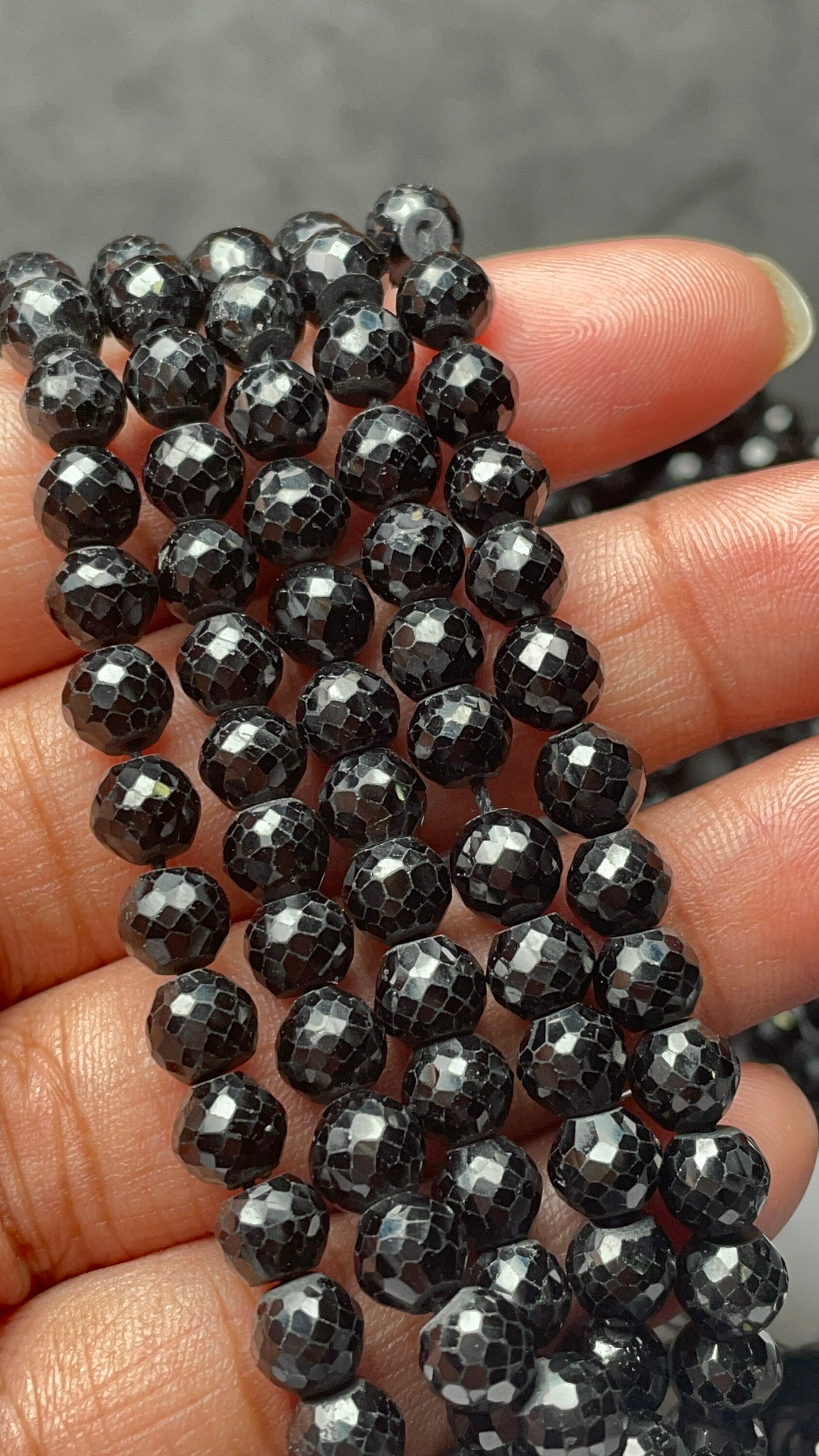 Independence Day Sale New Brand Natural Black Spinel Round Faceted Beads 6.5 Mm Approx "17 " Inches Long Strands An Amazing Item