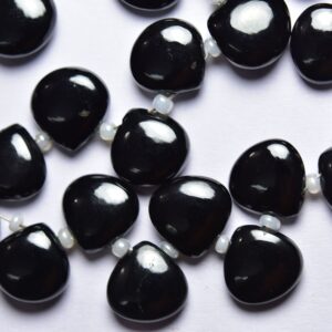 6 Pcs - Beautiful Natural Smooth Black Spinel Heart Briolettes - High Quality - Size Is 10 Mm #1871 6 Pcs - Beautiful Natural Smooth Black Spinel Heart Briolettes - High Quality - Size Is 10 Mm #1871