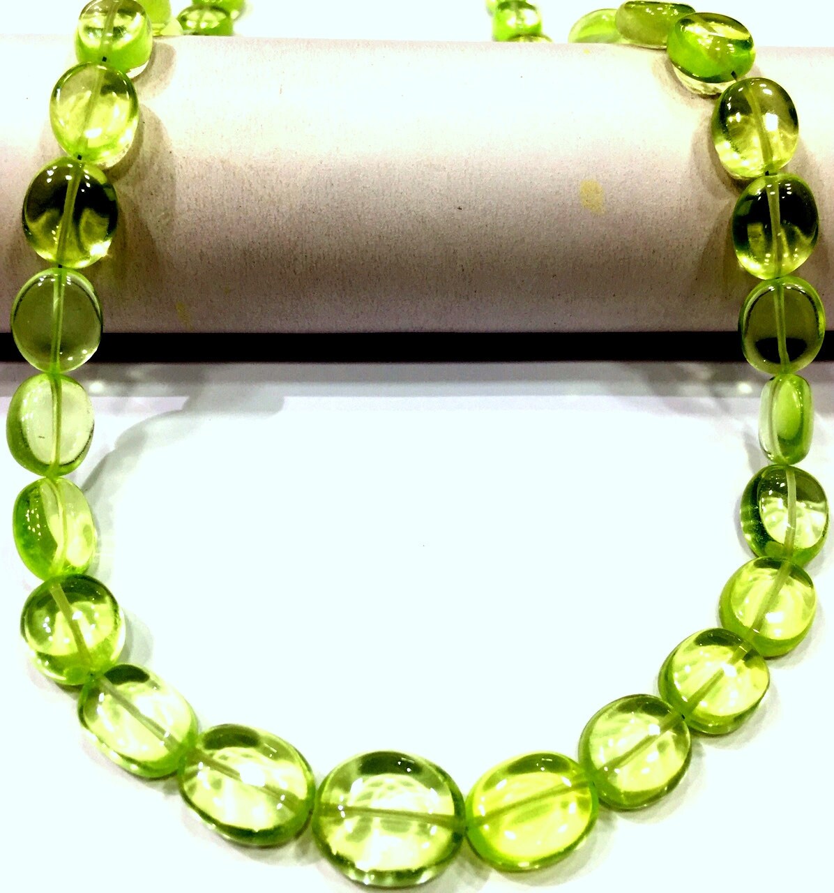 Extremely Beautiful~rare Sparkling~green Spinel Smooth Oval Beads Parrot Green Oval Shape Beads Spinel Gemstone Beads Jewelry Making Oval.