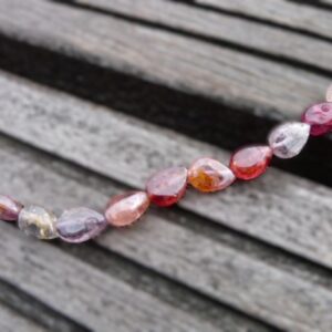Spinel (multi-colour) Teardrop Beads 5.5-6mm (etl00006) Unique Jewelry/vintage Jewelry/gemstone Necklace Spinel (multi-colour) Teardrop Beads 5.5-6mm (etl00006) Unique Jewelry/vintage Jewelry/gemstone Necklace