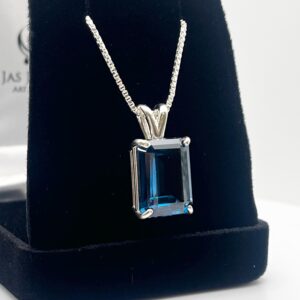 12ct London Blue Spinel Necklace: Sterling Silver Emerald Cut Pendant 12ct London Blue Spinel Necklace: Sterling Silver Emerald Cut Pendant