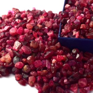 Natural Raw Red Spinel, Wholesale Raw Gemstone, Uncut Shape for Jewellery Making, Gemstone Supply Tool, Spinel, Jewelry Making Stone, Gift Natural Raw Red Spinel, Wholesale Raw Gemstone, Uncut Shape for Jewellery Making, Gemstone Supply Tool, Spinel, Jewelry Making Stone, Gift