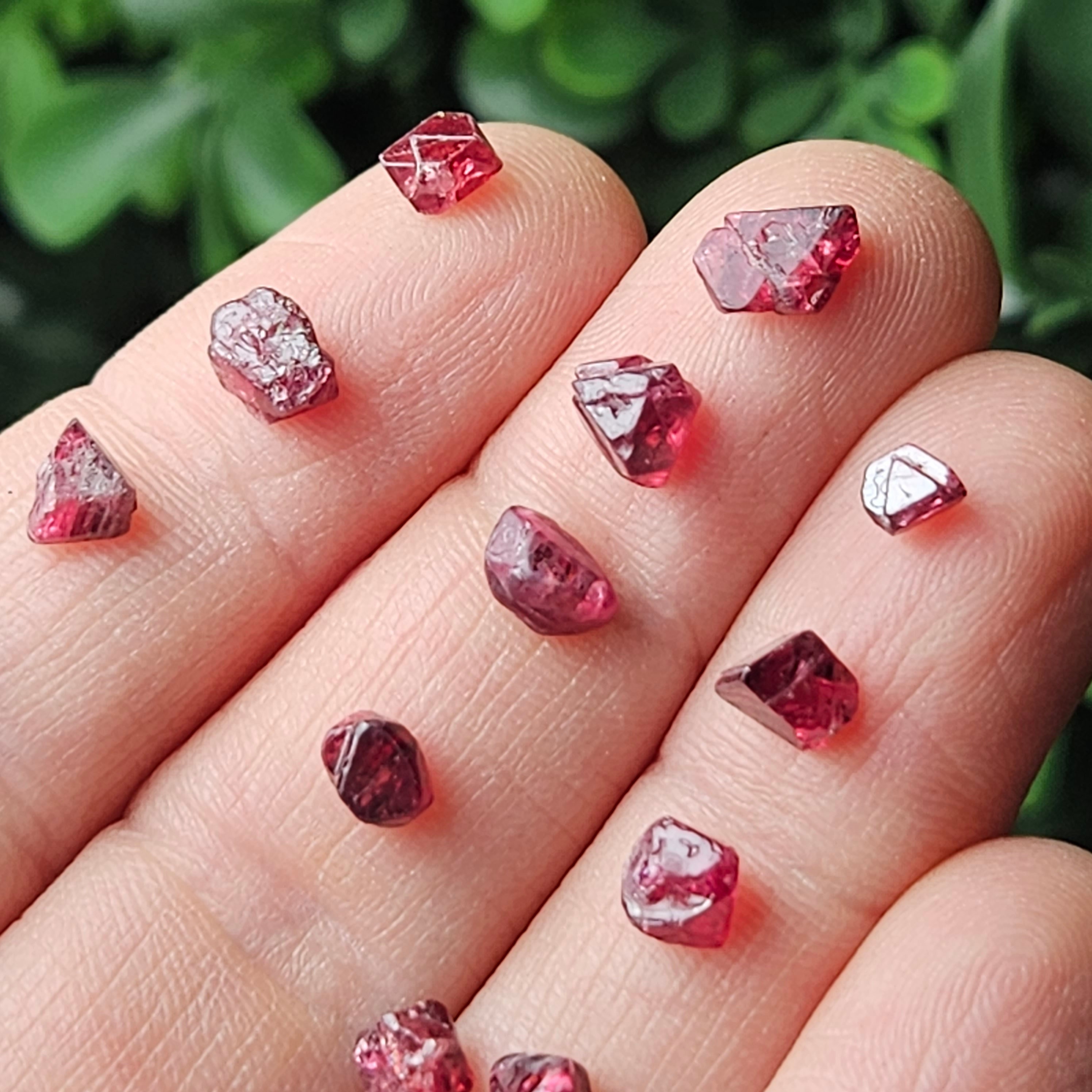 Red Spinel Crystal - Red Spinel Stones - Red Spinel Specimen - Spinel Gemstone - Red Spinel - Spinel Loose Gemstone - Spinel Crystal