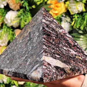 170MM Ruby Spinel Pyramid: Chakra Balancing Crystal Decor 170MM Ruby Spinel Pyramid: Chakra Balancing Crystal Decor