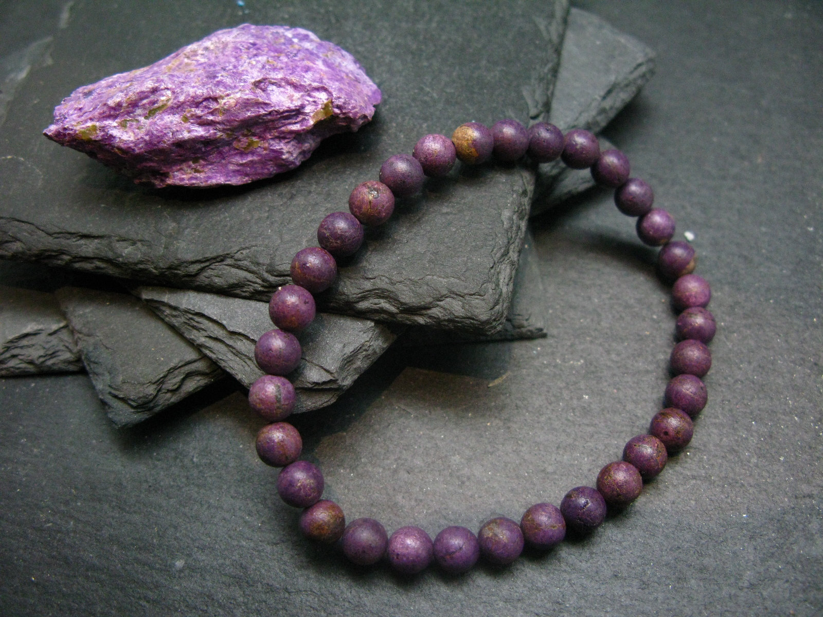 Stichtite Genuine Bracelet ~ 7 Inches ~ 6mm Round Matte Beads