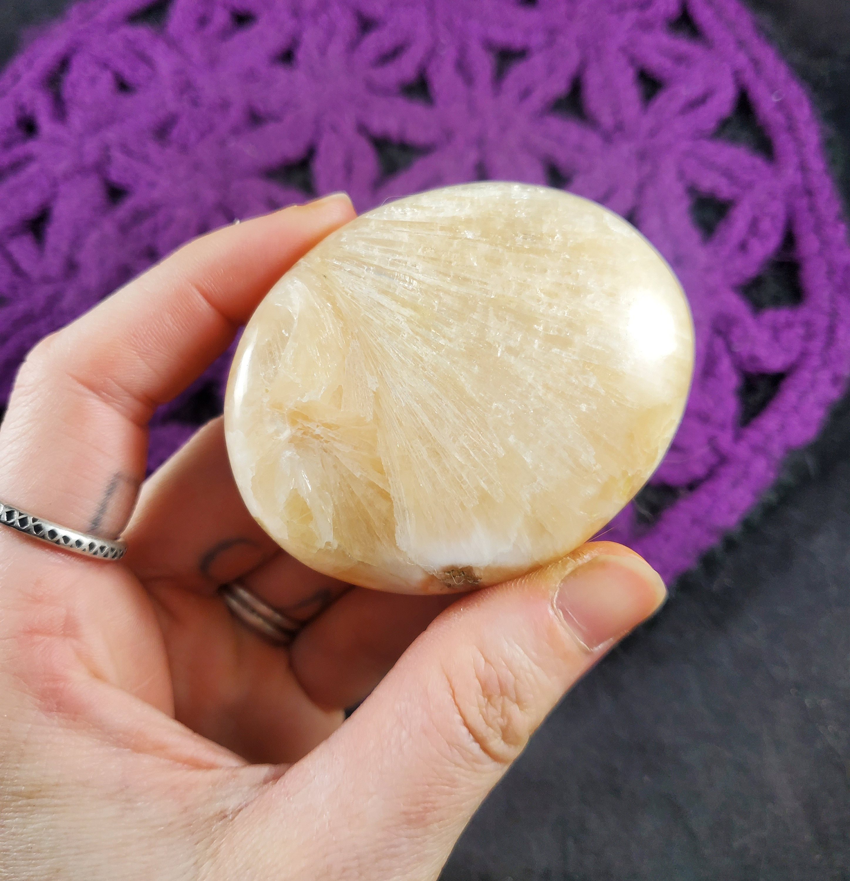 Stilbite Palmstone Crystal Polished Palm Stones Gallet Crystals Natural Peach Unique India Zeolite