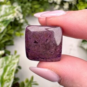 Sugilite Cabochon | 4g | - #10 (polished Purple Crystal Jewelry, Healing Stone, Third-eye Chakra, Intuition) Sugilite Cabochon | 4g | - #10 (polished Purple Crystal Jewelry, Healing Stone, Third-eye Chakra, Intuition)