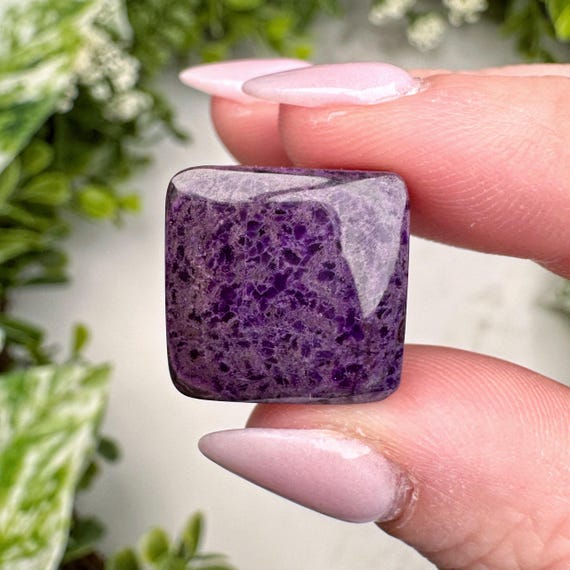 Sugilite Cabochon | 4g | - #15 (polished Purple Crystal Jewelry, Healing Stone, Third-eye Chakra, Intuition)