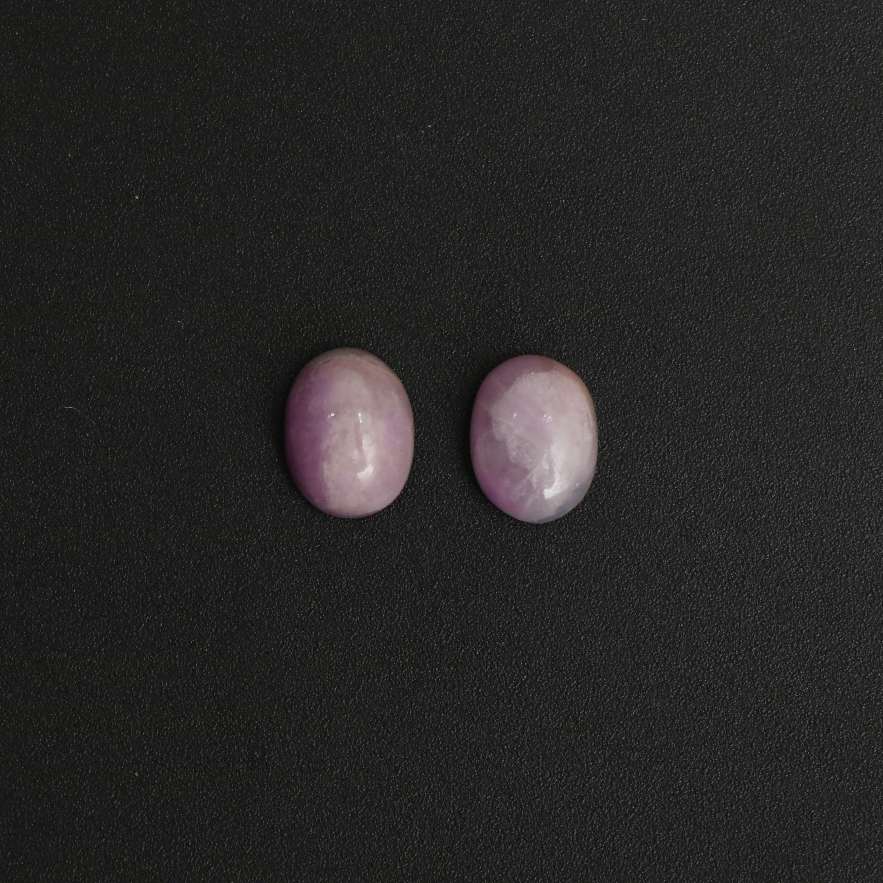 Natural Sugilite Smooth Oval Cabochon Gemstone , 7x9mm , Gemstone Cabochon , Pair ( 2 Pieces )