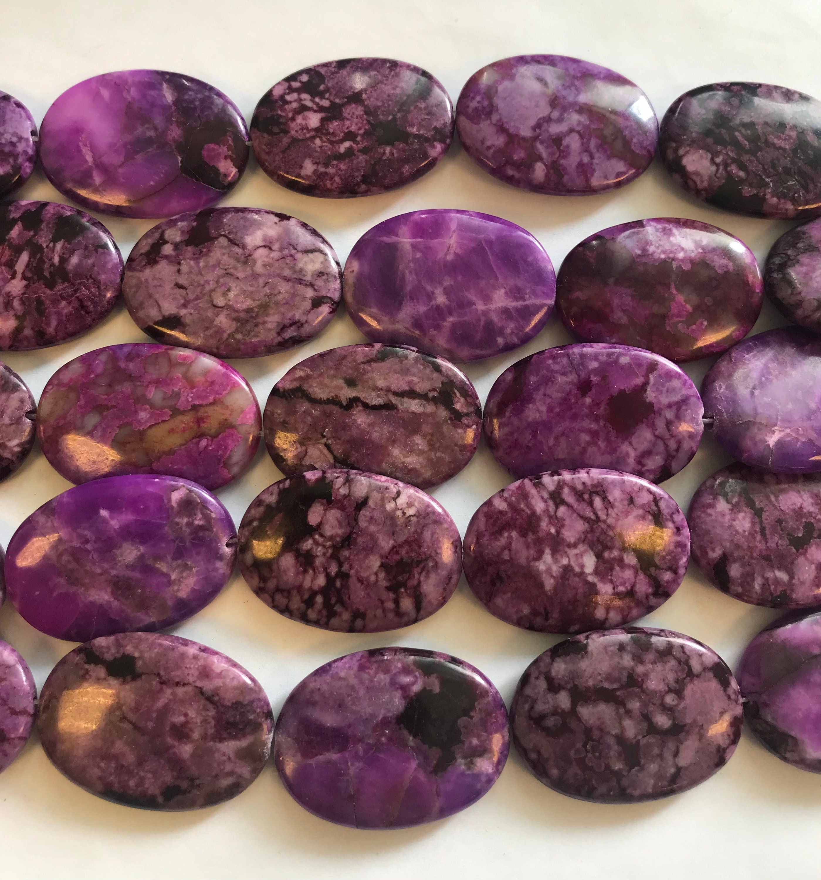 Sugilite 20x15x5mm 18x13x5mm 35x25x7mm Flat Oval Gemstone Beads-~ -15.5 Inch