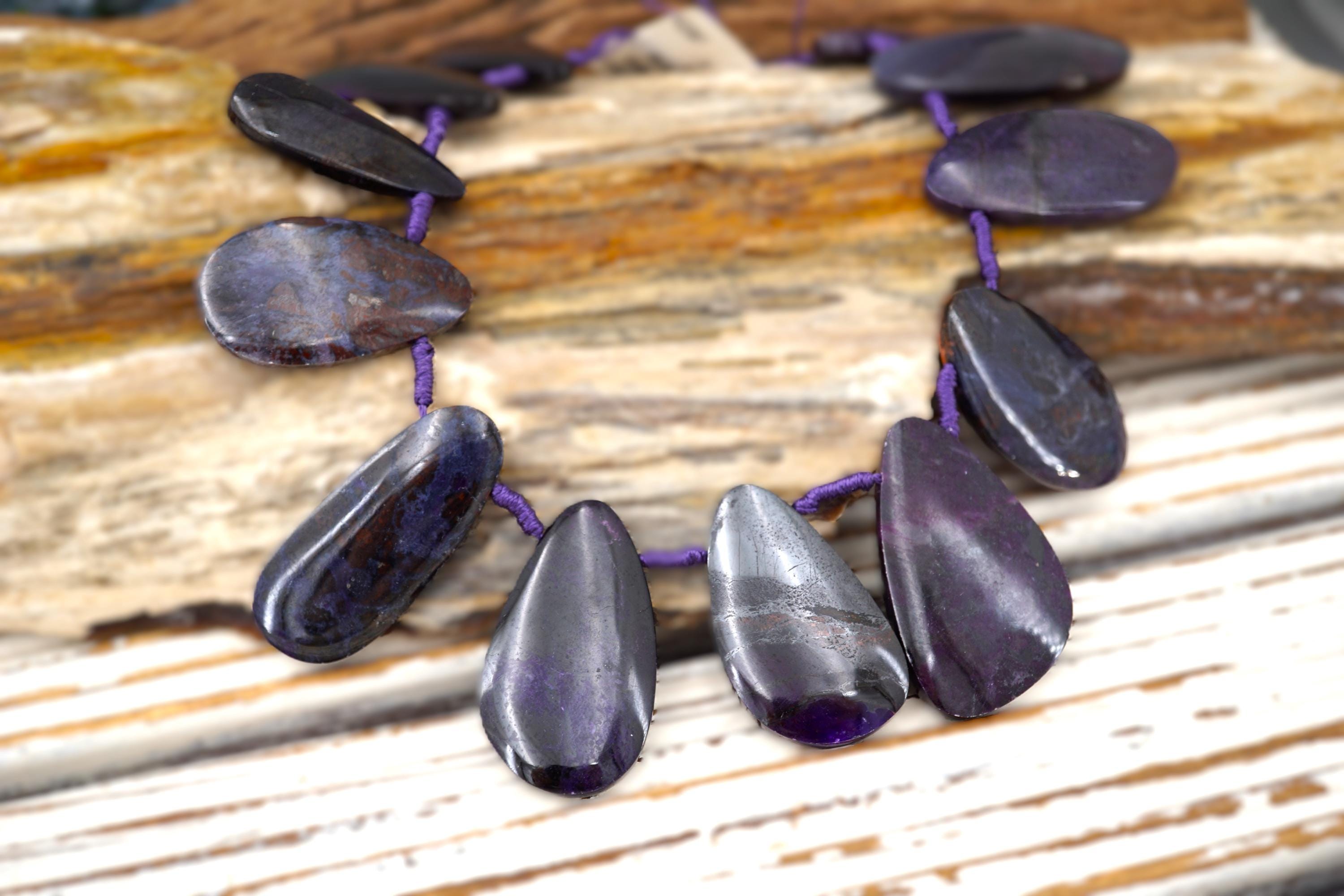 Sugilite Freeform Flat Beads 28-36.5mm (etb01471) Rare Stone/healing Power/vintage Jewelry/gemstone Necklace