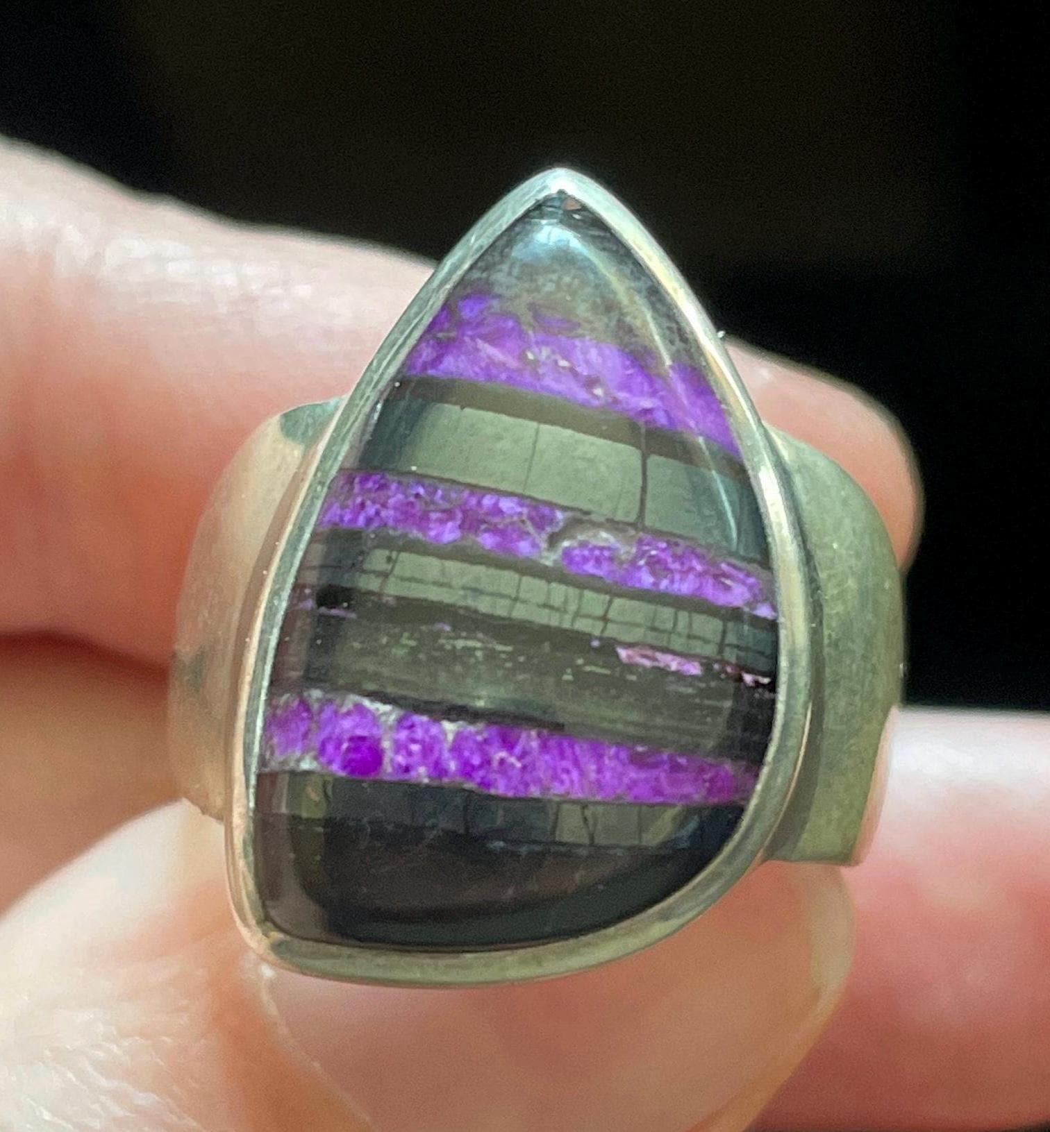 Rare Banded Sugilite Ring - Us Size 8 - Natural Formation Of Bright Purple Sugilite And Manganese - Genuine Sugilite From South Africa