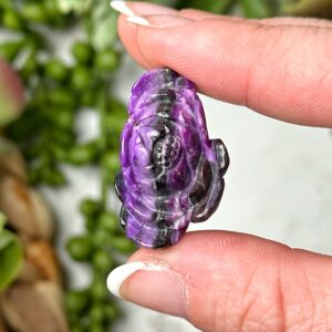 Sugilite Mini Flower | 5g | - #1 (polished Purple Crystal Rose Carving, Crown Chakra, Intuition) Sugilite Mini Flower | 5g | - #1 (polished Purple Crystal Rose Carving, Crown Chakra, Intuition)