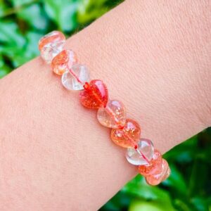 Arusha Crystal Heart Bracelet: Flashy Sunstone Gemstone