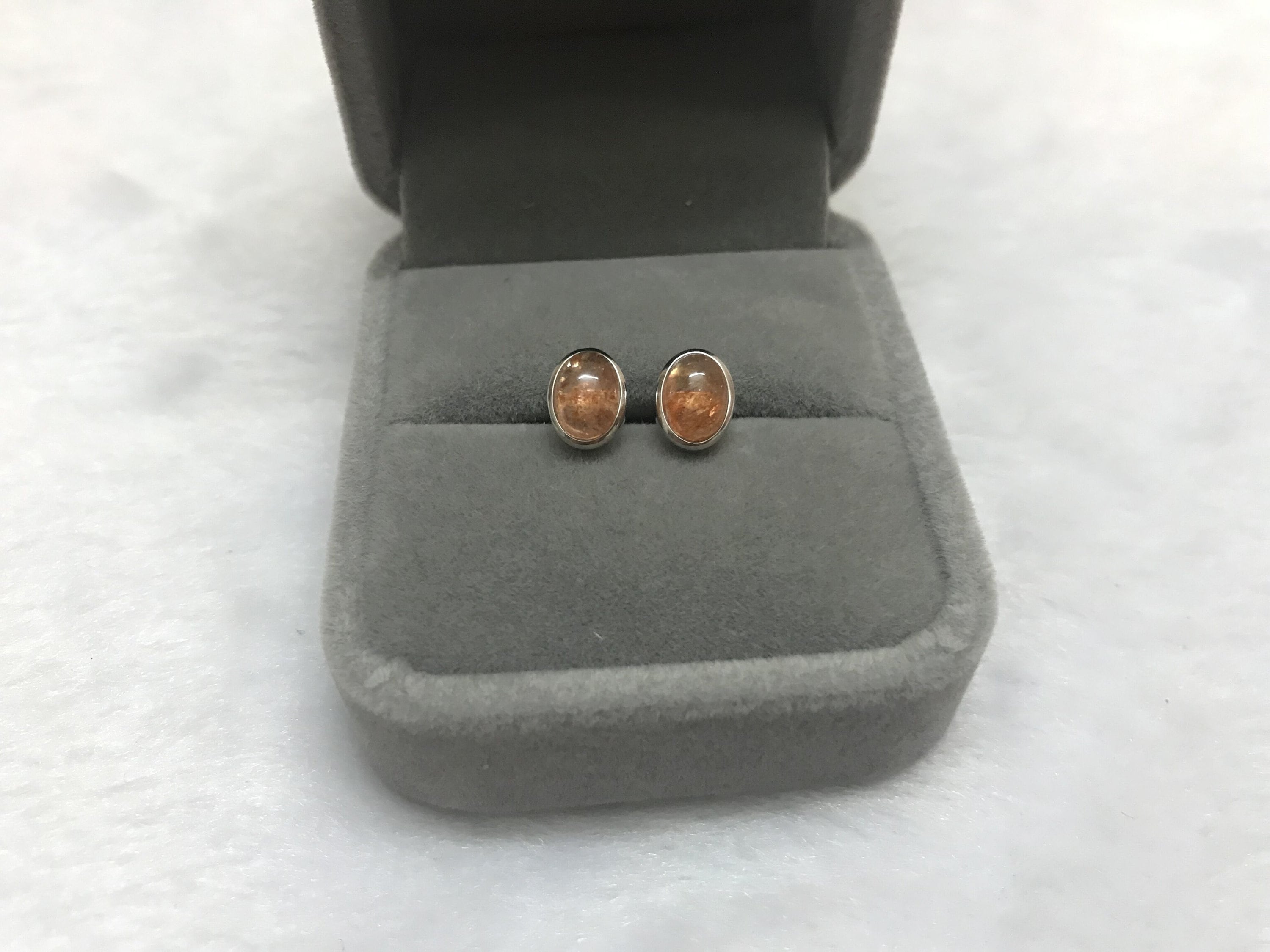 Natural 7x8mm Oval Orange Sunstone Genuine Gemstone Stud Earrings---1 Pair (2pcs)