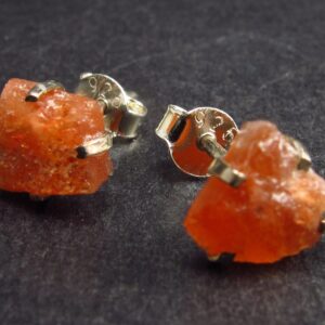 Natural Raw Shiny Sunstone Studs Earrings In Sterling Silver - 0.6" Natural Raw Shiny Sunstone Studs Earrings In Sterling Silver - 0.6"