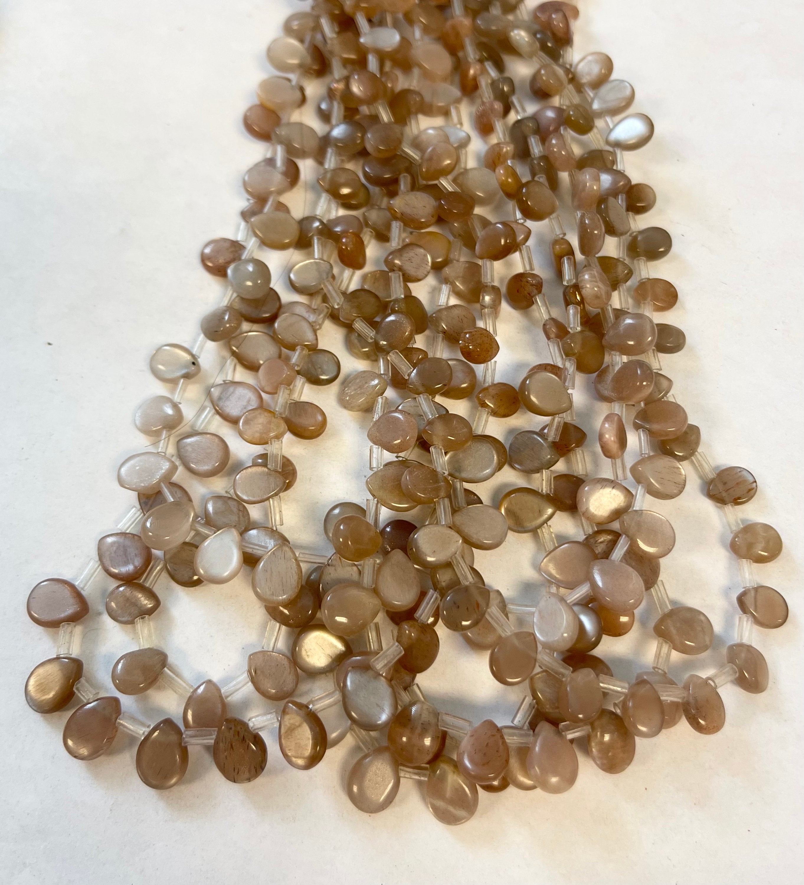 Sunstone 9x7x3mm Smooth Teardrop Gemstone Beads---15.5 Inch Strand Sunstone 9x7x3mm Smooth Teardrop Gemstone Beads---15.5 Inch Strand
