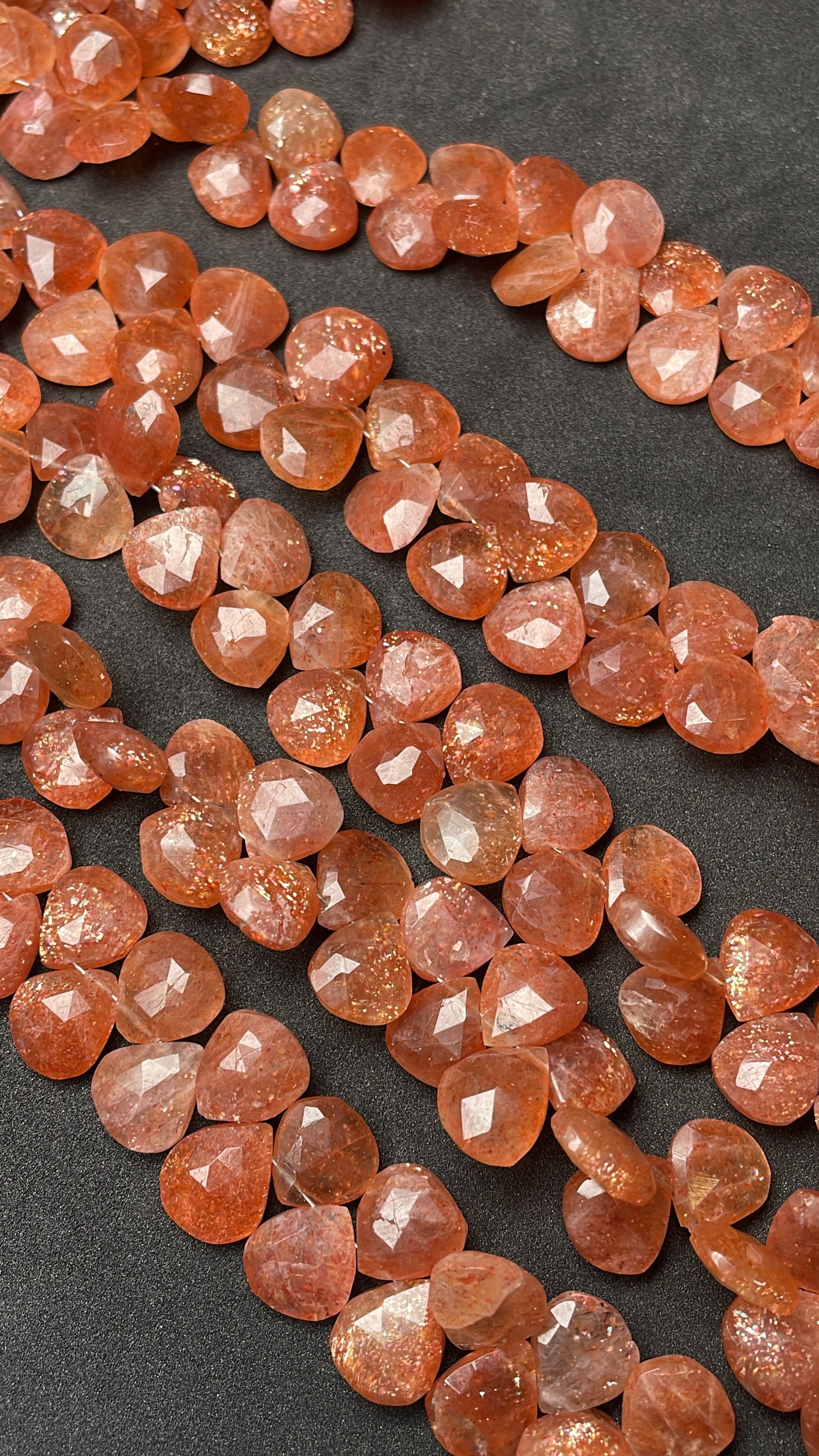 Natural Sunstone Smooth Round Beaded Gemstone Bracelet, 8x8-9x9 Mm, 8 Inches Briolettes Strand For Making Jewelry