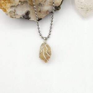 Oregon Sunstone Necklace: Sterling Silver Wire Wrapped Pendant Oregon Sunstone Necklace: Sterling Silver Wire Wrapped Pendant