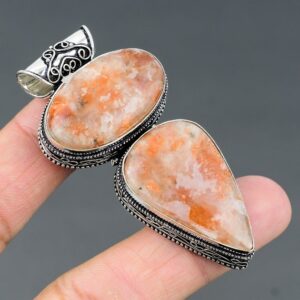 Vintage Sunstone Pendant: 925 Sterling Silver Gemstone, Handmade Vintage Sunstone Pendant: 925 Sterling Silver Gemstone, Handmade