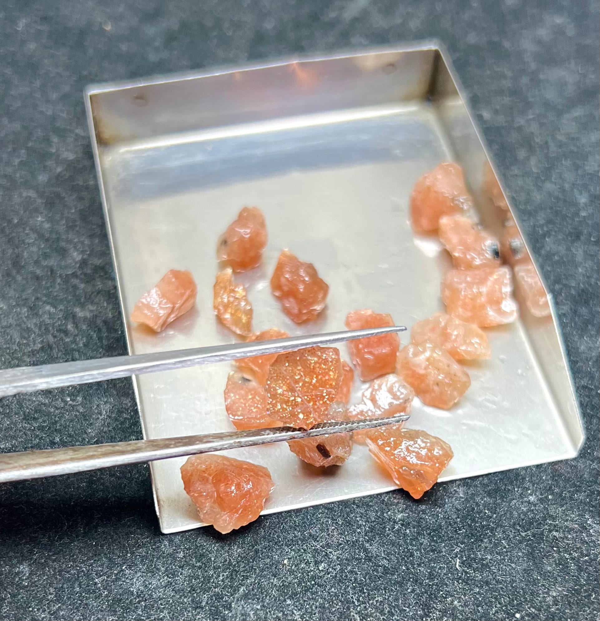 Confetti Sunstone Rough Stone | Natural Raw Flashy Crystals Lot 11-13mm