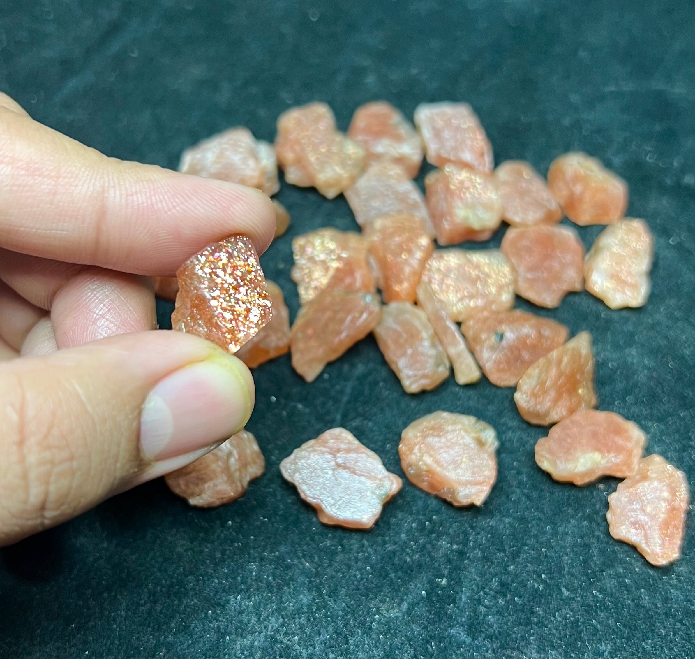 Copper Flashy Sunstone Rough Stone | Raw Crystals Lot 20-30mm