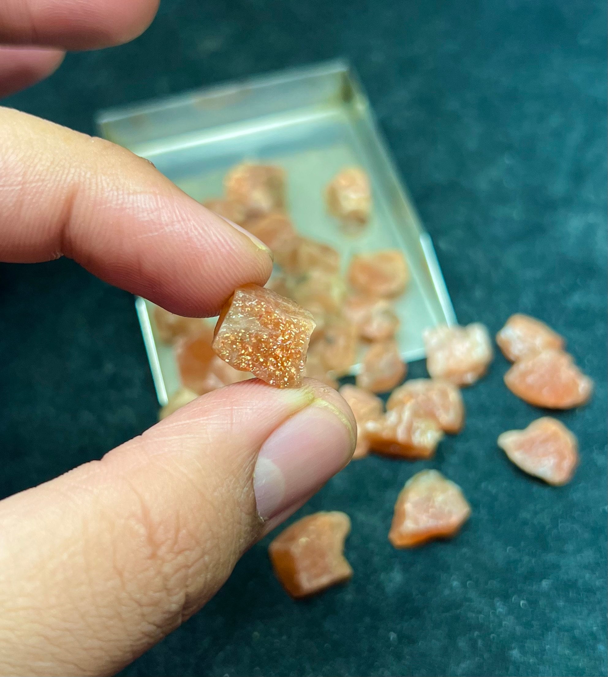 Natural Flashy Sunstone Rough Stone | Raw Confetti Chunk Lot 13-16mm