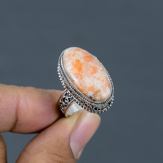 Handmade Sunstone Ring: Oval Gemstone, 925 Sterling Silver, Size 7.25 Handmade Sunstone Ring: Oval Gemstone, 925 Sterling Silver, Size 7.25