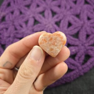 Sunstone Heart Small Crystal Stones Carved Crystals Polished Sparkly Orange Carving Heart Shaped Rocks