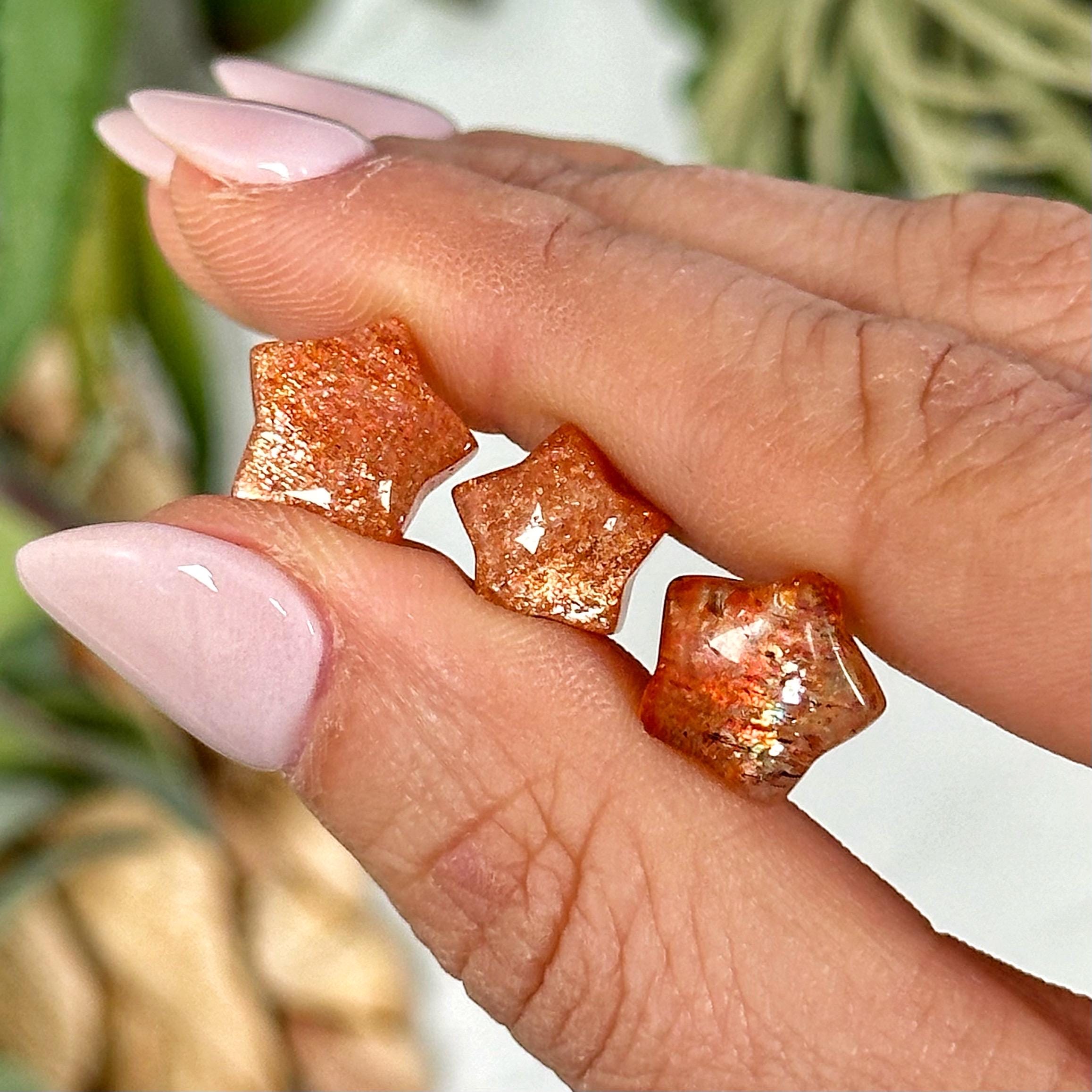 Mini Sunstone Star | 1g | - No. 931 (polished Orange Crystal Carving, Sacral Chakra, Confidence) Mini Sunstone Star | 1g | - No. 931 (polished Orange Crystal Carving, Sacral Chakra, Confidence)