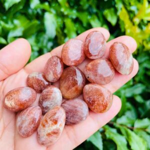 Arusha Sunstone Crystal: Tumbled Polished Gemstone (15-25mm)