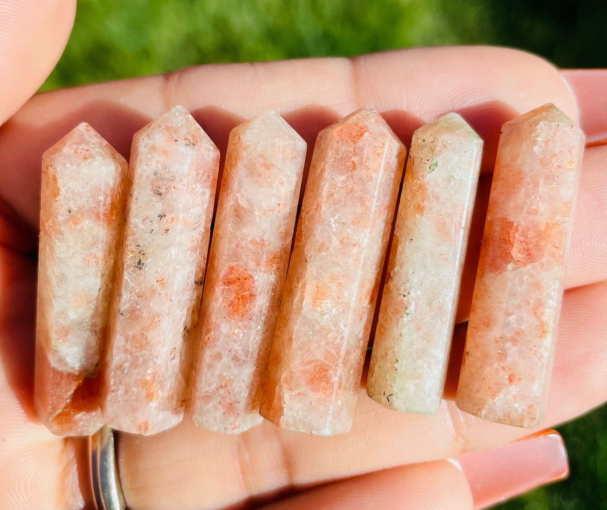 Rainbow Sunstone Crystal Point: Tumbled Faceted Gemstone (25-35mm)