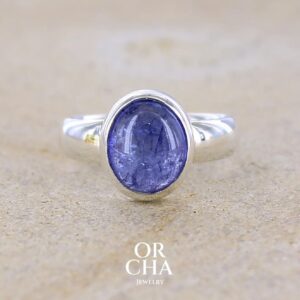 Tanzanite — Bague Argent 925 · Ovale Cabochon Bleu Lavande Tanzanite — Bague Argent 925 · Ovale Cabochon Bleu Lavande