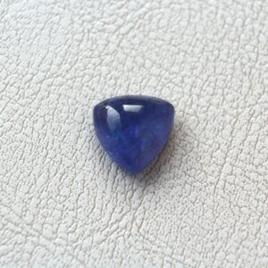 Natural Tanzanite Trillion Cabochon Loose Gemstone 5.78ct Natural Tanzanite Trillion Cabochon Loose Gemstone 5.78ct