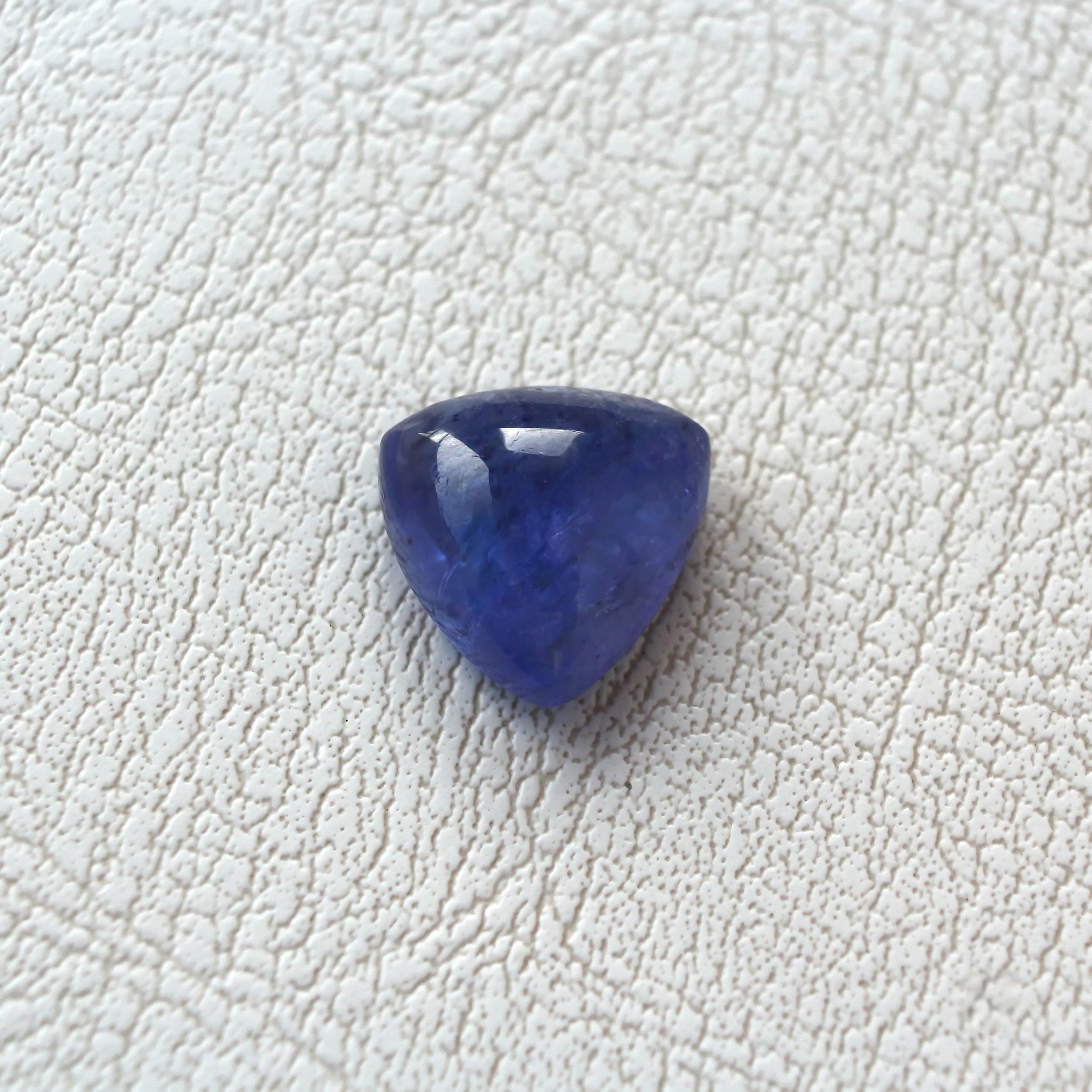 Natural Tanzanite Trillion Cabochon Loose Gemstone 5.78ct Natural Tanzanite Trillion Cabochon Loose Gemstone 5.78ct