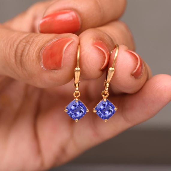 Cushion Tanzanite Dangle Earrings – 14k Gold Lever Backs
