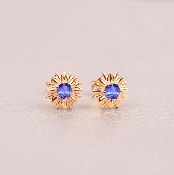 Vintage Sterling Silver Tanzanite Stud Earrings – Flower Design