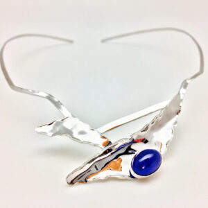 Tanzanite Choker - 925 Sterling Silver - Abstract Hammered Setting -- Tanzanite Necklace Tanzanite Choker - 925 Sterling Silver - Abstract Hammered Setting -- Tanzanite Necklace
