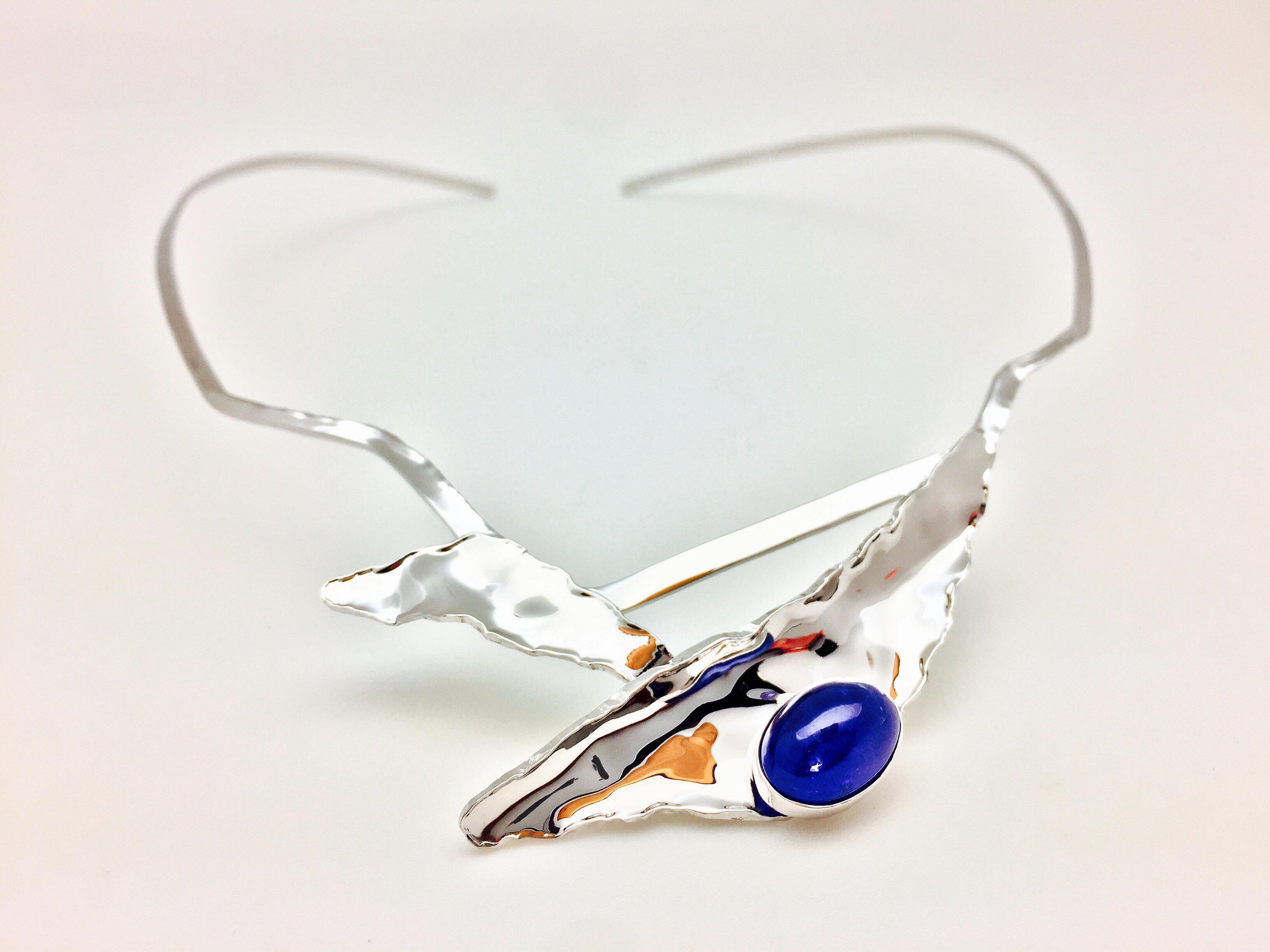 Tanzanite Choker - 925 Sterling Silver - Abstract Hammered Setting -- Tanzanite Necklace Tanzanite Choker - 925 Sterling Silver - Abstract Hammered Setting -- Tanzanite Necklace